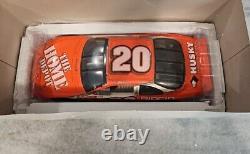 112action Tony Stewart #20 Home Depot Ceramic Polystone 2000 1/800