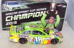 124 Action 2015 #18 M&m's Crispy Sprint Cup Series Champion Kyle Busch 1/2749
