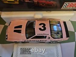124-Action-Dale Earnhardt #3 Budweiser 1989 Camaro IROC Xtreme-Pink