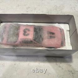 124-Action-Dale Earnhardt #3 Budweiser 1989 Camaro IROC Xtreme-Pink New