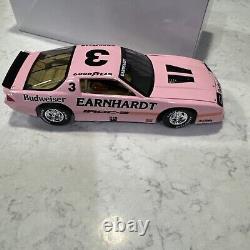 124-Action-Dale Earnhardt #3 Budweiser 1989 Camaro IROC Xtreme-Pink New