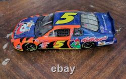 124 Custom #5 Terry Labonte Darlington Last Win 2003 Action NASCAR Diecast