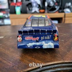 124 Custom #5 Terry Labonte Darlington Last Win 2003 Action NASCAR Diecast