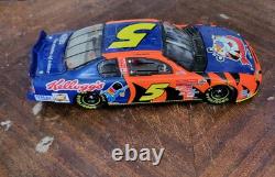 124 Custom #5 Terry Labonte Darlington Last Win 2003 Action NASCAR Diecast