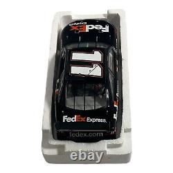 124 Scale Denny Hamlin #11 FedEx Express Raced Version Diecast Vehicle 2008
