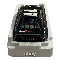 124 Scale Denny Hamlin #11 FedEx Express Raced Version Diecast Vehicle 2008