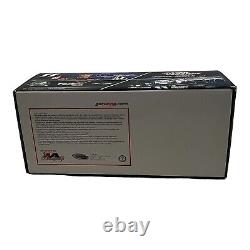 124 Scale Denny Hamlin #11 FedEx Express Raced Version Diecast Vehicle 2008