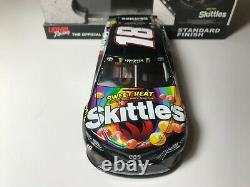 #18 Kyle Busch 1/24 2017 Skittles Sweet Heat NASCAR Action Lionel Diecast