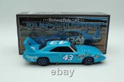 1970 RICHARD PETTY #43 Superbird 124 University of Racing Nascar Diecast