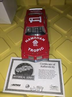 1979 Donnie Allison #1 Hawaiian Tropic Oldsmobile 124 NASCAR Action Diecast MIB