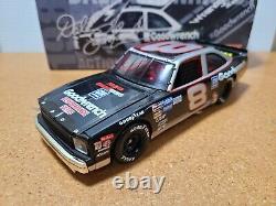 1987 Dale Earnhardt Sr #8 GM Goodwrench DEI Chevy Nova 124 NASCAR Action MIB