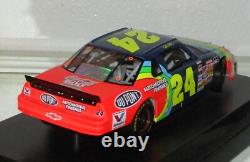 1994 JEFF GORDON #24 DUPONT CHARLOTTE WIN DUAL AUTOGRAPHED CAR#271/276 WithCOA