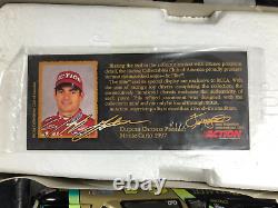1997 Jeff Gordon #24 DuPont Chrome Premier 1/24 Monte Carlo ELITE C249716077-2