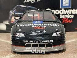 1999 Dale Earnhardt Goodwrench Service Plus Monte Carlo NASCAR Action 1/18