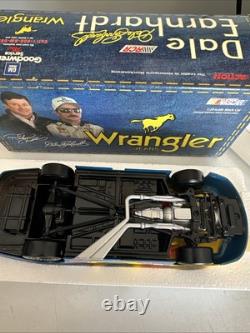 1999 Dale Earnhardt Goodwrench Wrangler Monte Carlo NASCAR Action RCCA Club 1/24