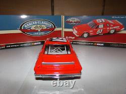 1/24 A. J. Foyt #51 Gilmore Racing Nascar Classics 1976 Action Nascar Diecast