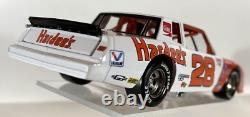 1/24 Action 1984 #28 Cale Yarborough Hardee's Chevrolet Monte Carlo ULTRA RARE