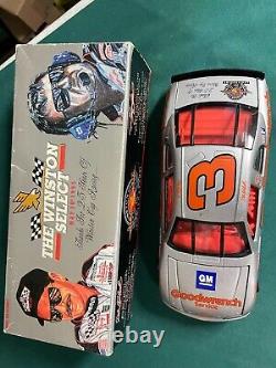 1/24 Action 1995 Dale Earnhardt # 3 Silver No Parts Goodwrench Nascar Diecast