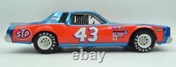 1/24 Action 2004 Richard Petty #43 STP Chevy 400 Wins Nashville Win