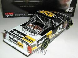 1/24 = Action / Kyle Larson 2014 / #42 / Parker Store / Chevy Silverado Truck