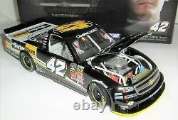 1/24 = Action / Kyle Larson 2014 / #42 / Parker Store / Chevy Silverado Truck