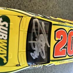 1/24 Action Tony Stewart #20 Subway 2008 Toyota Camry AUTOGRAPHED