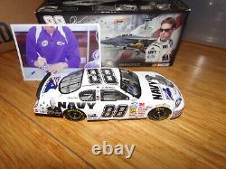 1/24 Brad Keselowski #88 Navy / Salute The Troops Autographed 2008 Action Nascar