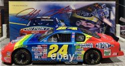 2000 Jeff Gordon #24 Dupont Rainbow 118 Action NASCAR Diecast Chevrolet