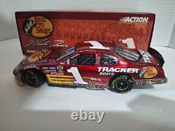 2005 Martin Truex Jr BPS Tracker Boat Red 1/24 Action NASCAR Diecast Autographed