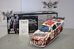 2008 Kyle Busch Snickers Atlanta Win 1/24 Action NASCAR Diecast Autographed