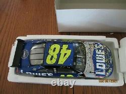 2009 Action 1/24 Scale 2009 Champion Jimmie Johnson 4 Time Champ Raced Version