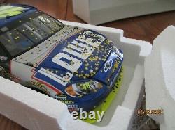 2009 Action 1/24 Scale 2009 Champion Jimmie Johnson 4 Time Champ Raced Version