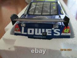 2009 Action 1/24 Scale 2009 Champion Jimmie Johnson 4 Time Champ Raced Version