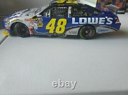 2009 Jimmie Johnson 1/24 Signed Martinsville Win