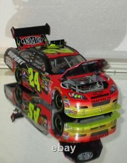 2010 JEFF GORDON #24 DUPONT AUTOGRAPHED CAR#6443/6884 WithCOA AWESOME RARE CAR
