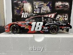 2010 Kyle Busch #18 Bristol Sweep Set Raced Win Version 1/24 Diecast Doublemint