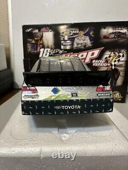 2010 Kyle Busch #18 Bristol Sweep Set Raced Win Version 1/24 Diecast Doublemint