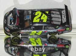 2011 JEFF GORDON #24 PEPSI MAX AUTOGRAPHED LIQUID COLOR Car#98/100 WithCOA RARE