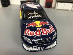 2011 Kasey Kahne Red Bull 124 Lionel Diecast Autographed Signed