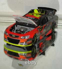 2013 JEFF GORDON #24 700TH START AUTOGRAPHED CAR#361/1300 WithCOA AWESOME