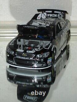 2014 Jimmie Johnson #48 Kobalt Tools Michigan Win Dual Autographed Car#321/589