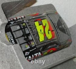 2015 JEFF GORDON #24 AXALTA HOMESTEAD RACE VERSION AUTOGRAPHED Car#85/424 WithCOA