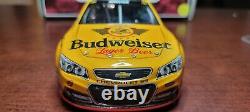 2015 Kevin Harvick #4 Budweiser GOLD Darlington 124 NASCAR Action MIB