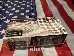 2017 Kurt Busch AUTOGRAPHED Daytona 500 Win NASCAR Diecast 124 NEW #162/ 2,141