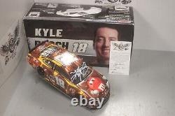 2019 Kyle Busch M&M's Bar 1/24 Action NASCAR Diecast Autographed Free Shipping