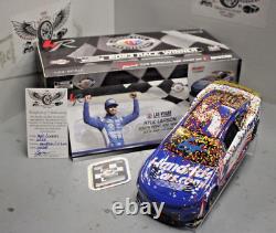 2023 Kyle Larson Hendrick Las Vegas Win 1/24 Action NASCAR Diecast Autographed
