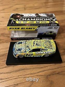 2023 Ryan Blaney #12 Menards Dutch Boy Phoenix Raced Version NASCAR 1/24 Diecast