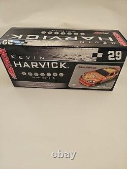 2 Action 124 2006 #29 Kevin Harvick Reese's Caramel Cups Monte Carlo