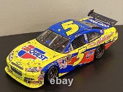 Action 124 2009 Mark Martin #5 Carquest Phoenix Win 124 NASCAR No Box READ