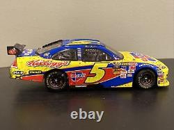 Action 124 2009 Mark Martin #5 Carquest Phoenix Win 124 NASCAR No Box READ